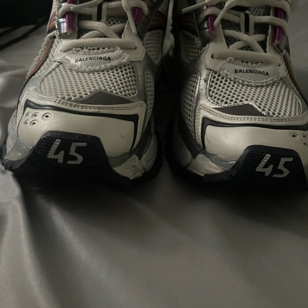 Balenciaga sneakers - Picture 4 of 6